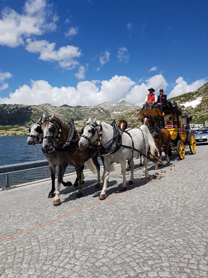 B&B Gottardo Airolo Exterior foto